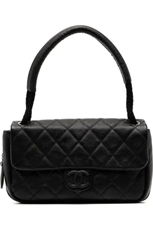CHANEL Bolso mediano con cremallera y logo CC 2008