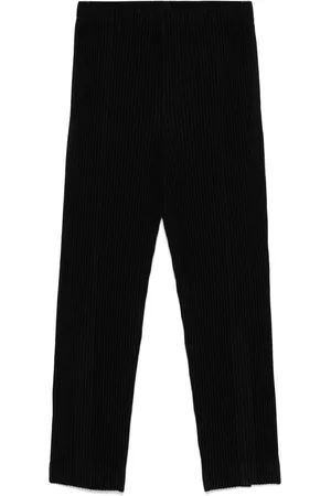 Issey Miyake Pantalones con efecto plisado