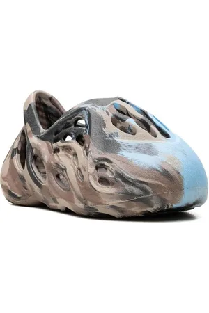 adidas Zapatillas Foam Runner Cinder