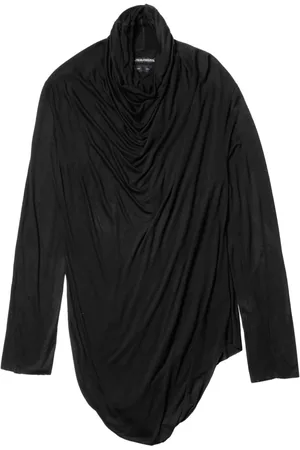 JULIUS Camiseta con capucha en el cuello