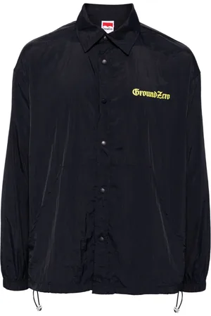 Ground Zero Camisa con logo en fuente gótica