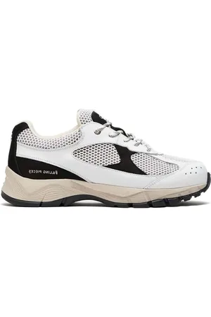 Filling pieces Zapatillas con cordones