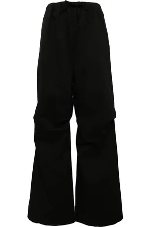 We11 Done Pantalones con logo bordado