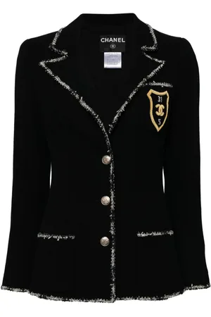 CHANEL Blazer Emblem con botones 2005