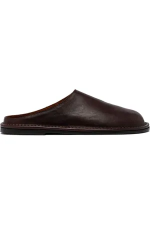 Buttero Slippers con puntera redonda