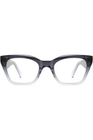 Akila Gafas Apex