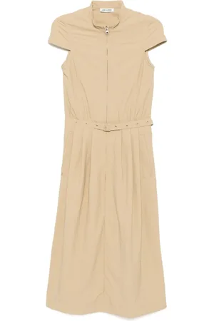 Low Classic Vestido con cuello alto