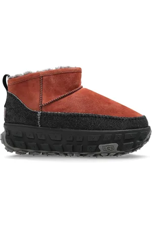 UGG Botas Venture Daze