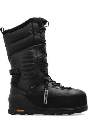UGG Botas Shasta