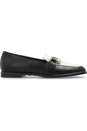 Furla Mocasines con placa del logo