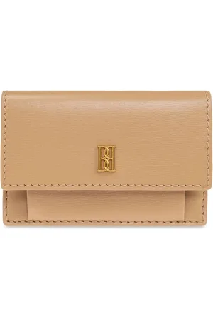 By Malene Birger Tarjetero con placa del logo