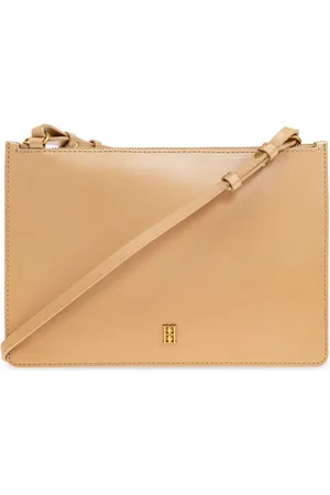 By Malene Birger Bandolera Aya