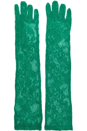 Ioana Ciolacu Guantes Brody
