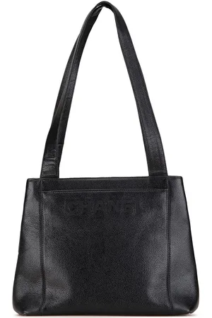 CHANEL Bolso de hombro con logo bordado de piel caviar 1996-1997