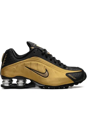 Nike Zapatillas Shox R4 Black/Metallic Gold