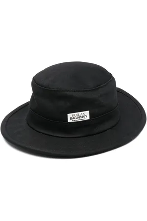 Ruslan Baginskiy Gorro con parche del logo