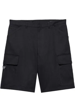Prada Bermudas con pinzas