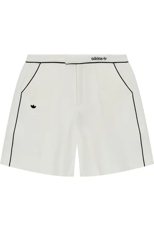 adidas Pantalones cortos con ribete en contraste
