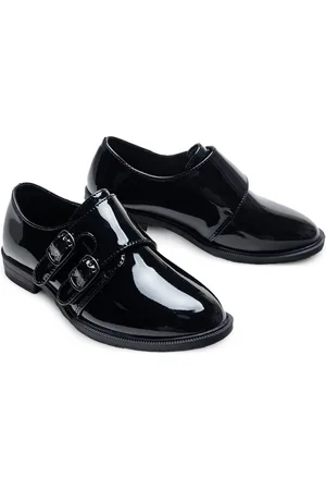 M. Moustache Zapatos con hebilla y acabado de charol