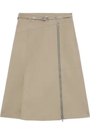 3.1 Phillip Lim Falda acampanada