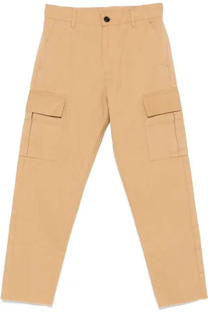 Nº21 Vaqueros cargo
