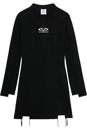 Vetements Vestido corto con logo estampado