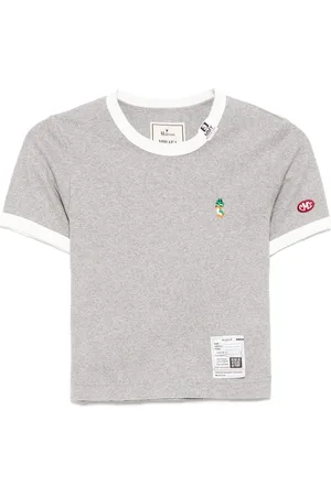 Maison Mihara Yasuhiro Camiseta con logo bordado