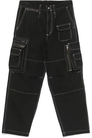 This Is Never That Pantalones Crazy