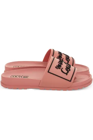 VERSACE Sandalias con diseño en relieve