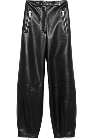 Nanushka Pantalones con detalle de hebilla