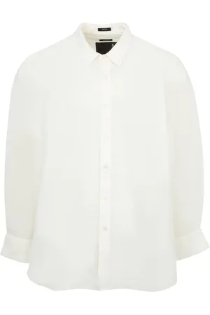 R13 Camisa con cuello clásico