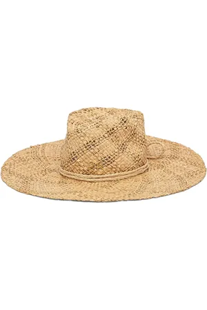 Ruslan Baginskiy Sombrero de paja