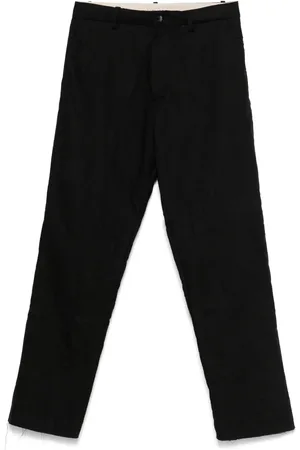 MASNADA Pantalones ajustados