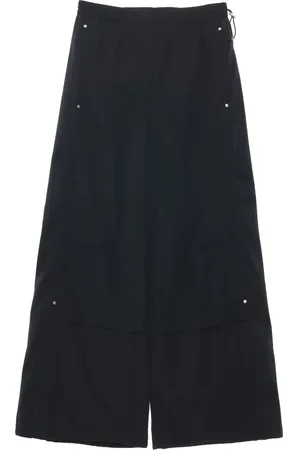 Low Classic Pantalones con apliques