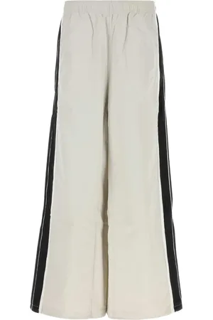 Vetements Pantalones joggers anchos