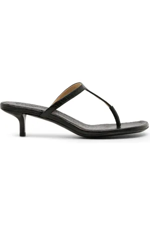 MARSÈLL Mules con puntera en punta