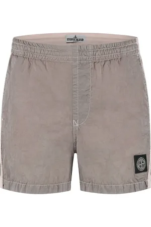 Stone Island Pantalones cortos con parche Compass