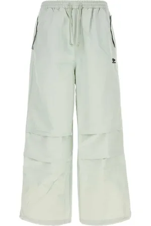 Umbro Pantalones ajustados con pinzas