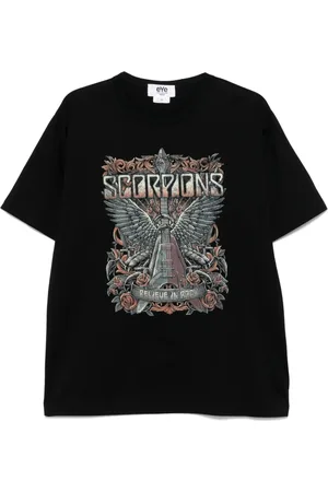 JUNYA WATANABE Camiseta Scorpions de x Comme des Garçons
