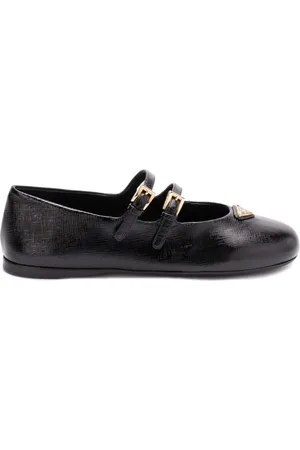 Prada Bailarinas con diseño triangular