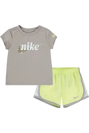 Nike Set corto con logo