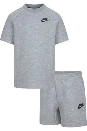 Nike Set corto con logo