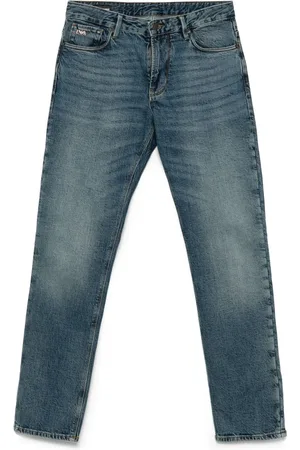 Emporio Armani Vaqueros con placa del logo