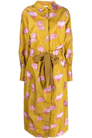 Patou Vestido camisero bordado