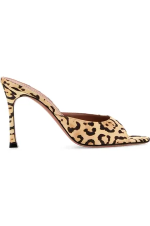 Amina Muaddi Mules Alexa con tacón de 95 mm