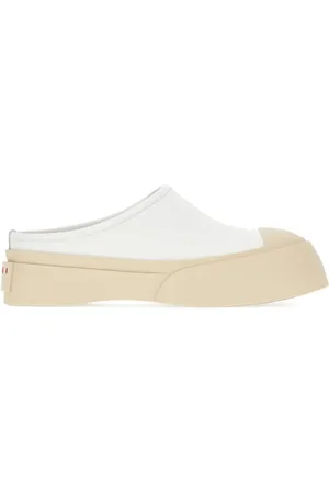 Marni Mules con puntera en punta