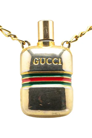 Gucci Collar con colgante de frasco de perfume bañado en oro 2000-2024 20st Century