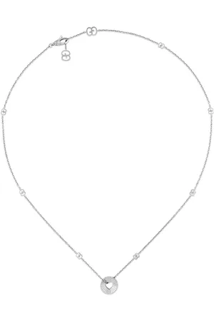 Gucci Collar Icon en oro blanco de 18kt con charm