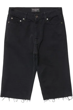 Balenciaga Pantalones vaqueros cortos con dobladillo sin rematar