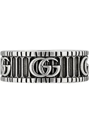 Gucci Anillo GG Marmont en plata de ley